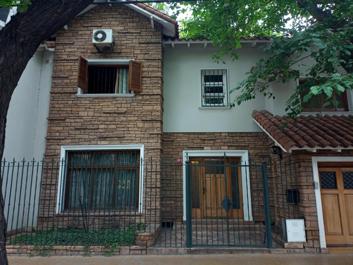 Hostel Casteleyhost Мендоса Екстер'єр фото